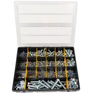 828-OS. MUTRITE, POLTIDE, SEIBIDE KOMPLEKT "SERVICE" TUGEVDATUD KOHVRIS JBM